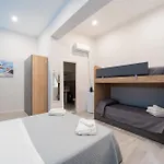Vico Teresa 148 לינה וארוחת בוקר 3*