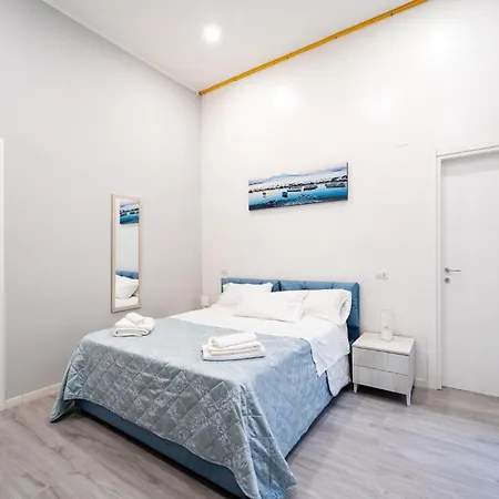 فندق مبيت وإفطار Vico Teresa 148 نابولي